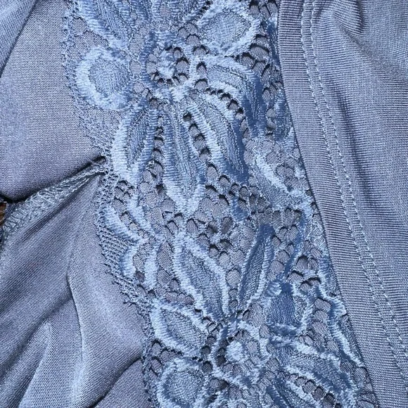 NWOT LACY TRIM TUNIC TOP - Picture 6 of 9